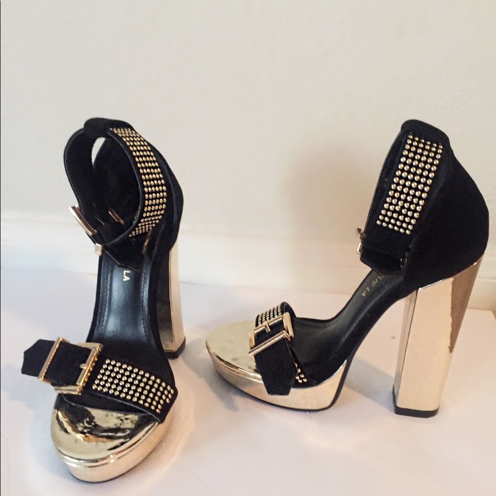 Sexy Black High Polish Beaded Accent High Heels